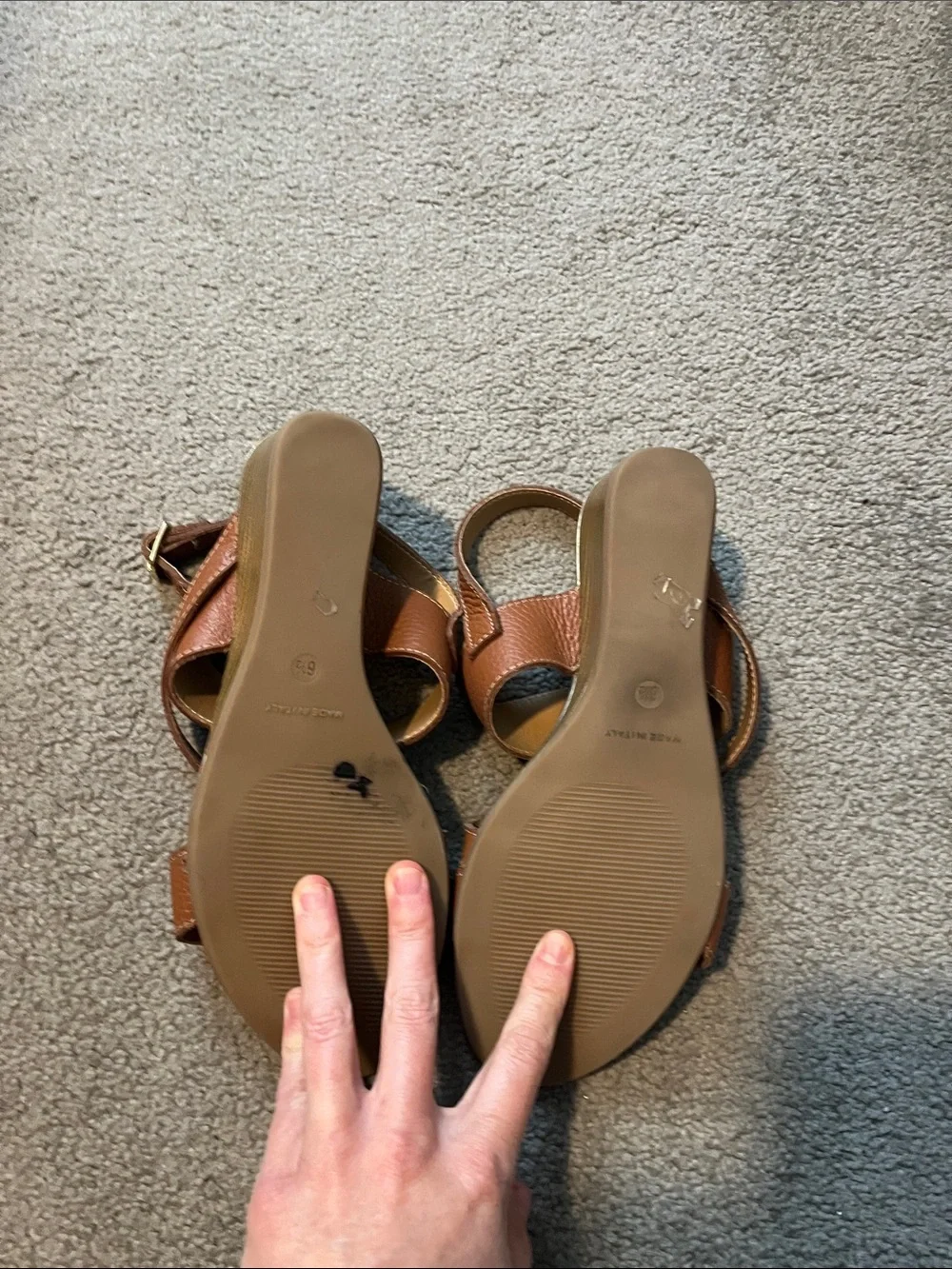 Coach and Four Wedges Size 6.5